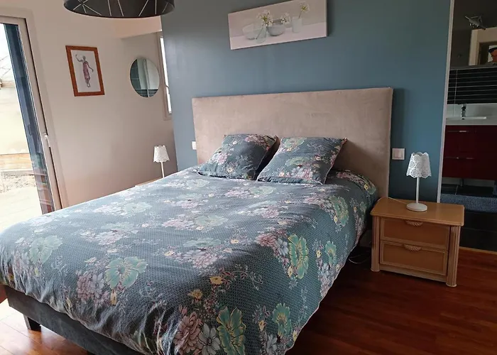 Bed and breakfast Marianne-jacky Lemans *