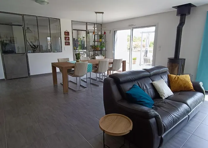 Marianne-jacky Lemans Montbizot